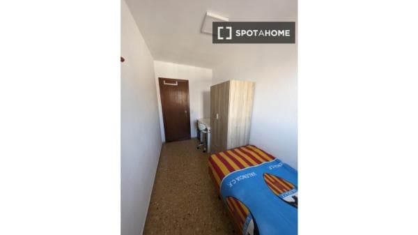 Piso en alquiler en , València photo 1