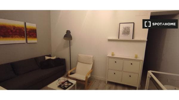 Квартира в аренду в , Madrid photo 4