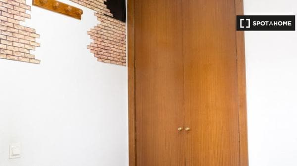 Piso en alquiler en , València thumbnail 2