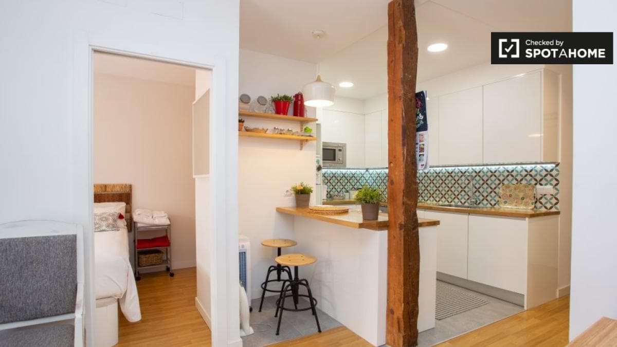 Apartment rental in , Madrid photo 4