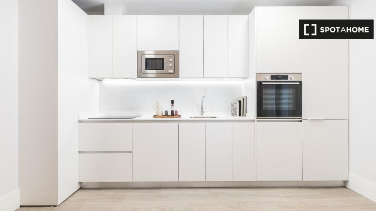 Apartment rental in , Madrid photo 2