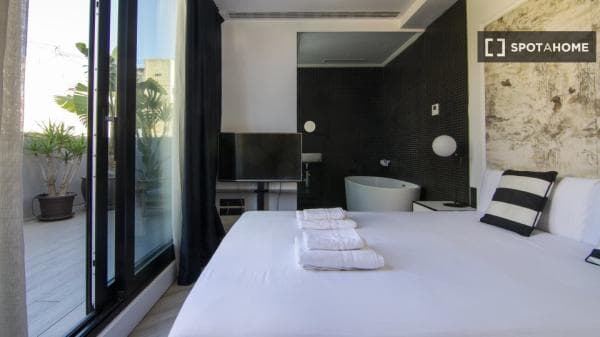 Piso en alquiler en , València thumbnail 1