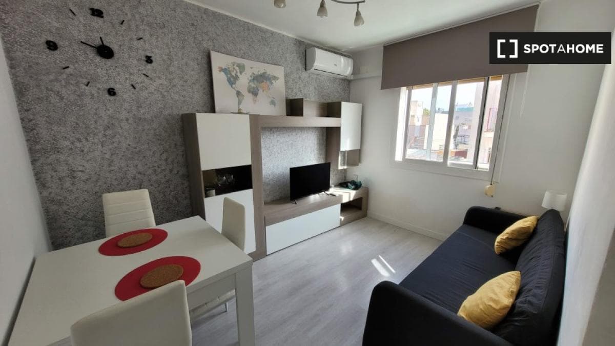 Apartment rental in , Barcelona photo 2