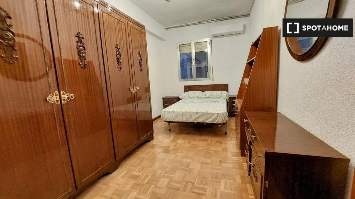 Apartment rental in , Madrid photo 2