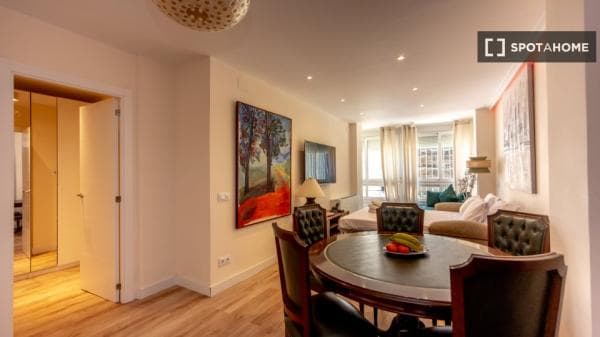 Apartment for rent in , Madrid thumbnail 2