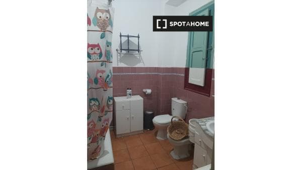 Habitación en piso compartido en valència thumbnail 2