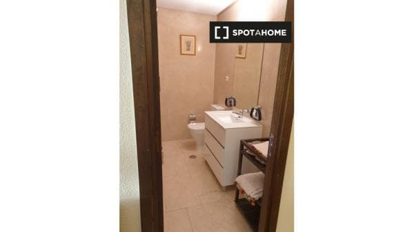 Apartment for rent in , Madrid photo 4