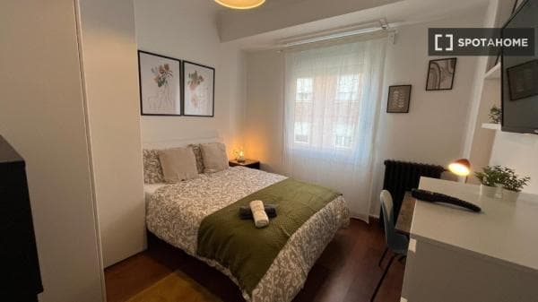 Piso en alquiler en , Bilbao photo 2