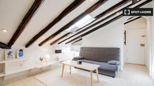 Apartment for rent in , Madrid thumbnail 2