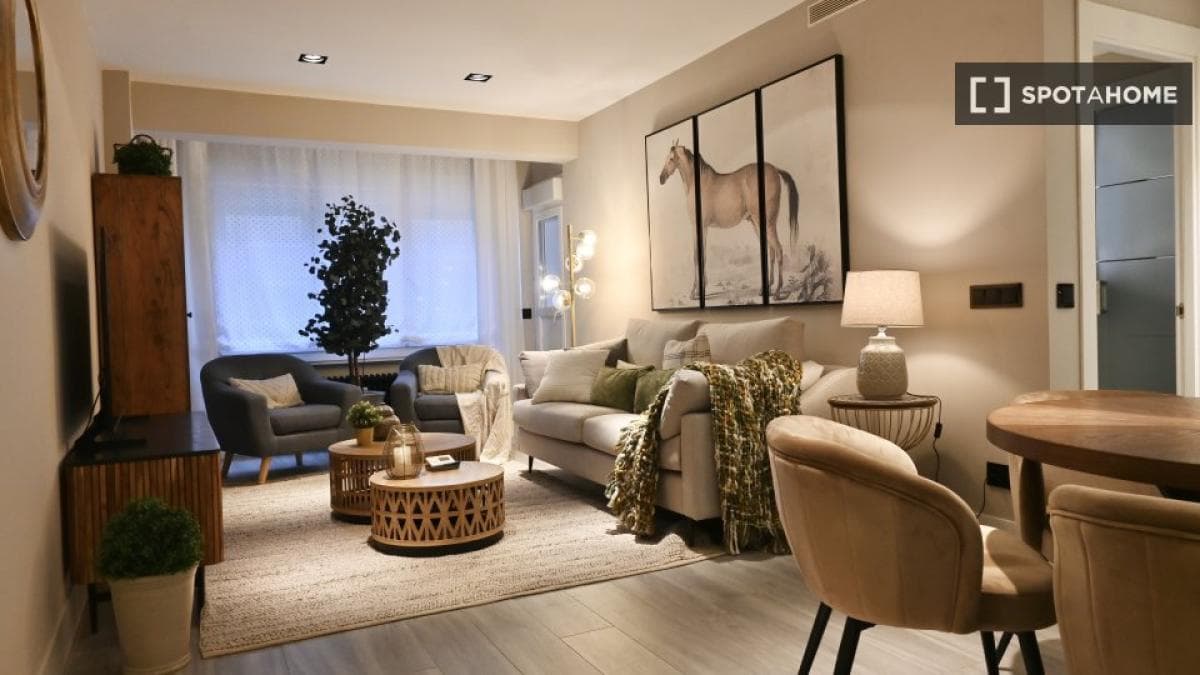 Apartment rental in , Madrid photo 2