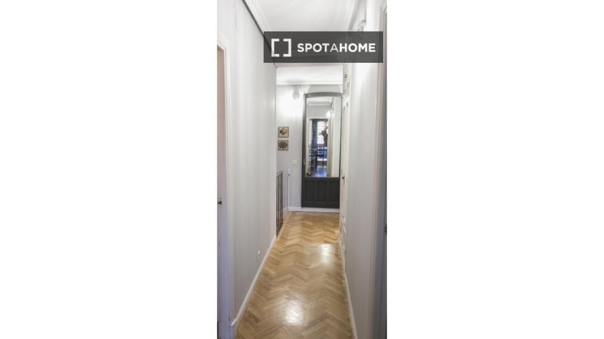 Apartment rental in , Madrid photo 5