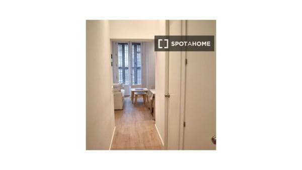 Apartment for rent in , Madrid thumbnail 2