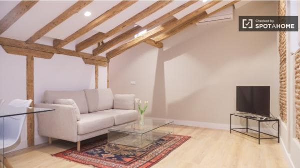 Apartment for rent in , Madrid thumbnail 2