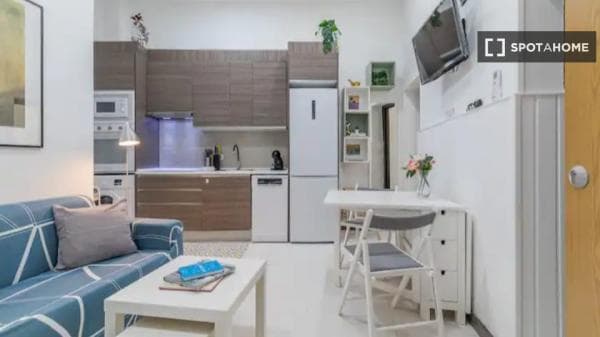 Apartment for rent in , Madrid photo 2
