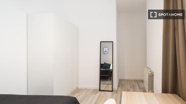 Piso en alquiler en , Madrid thumbnail 1