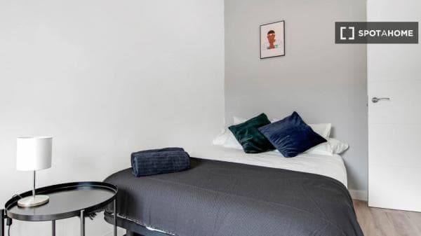Piso en alquiler en , Madrid photo 1