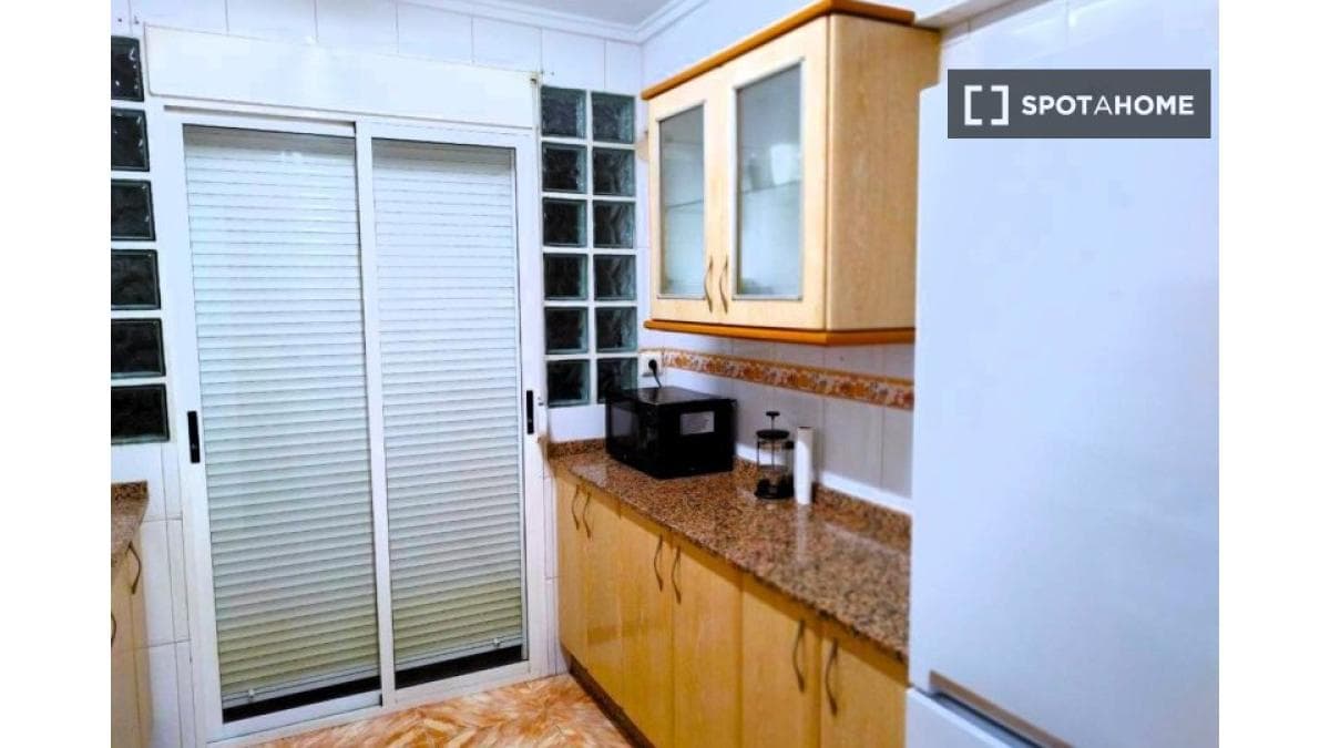 Недвижимость на продажу и в аренду в Испании photo 4