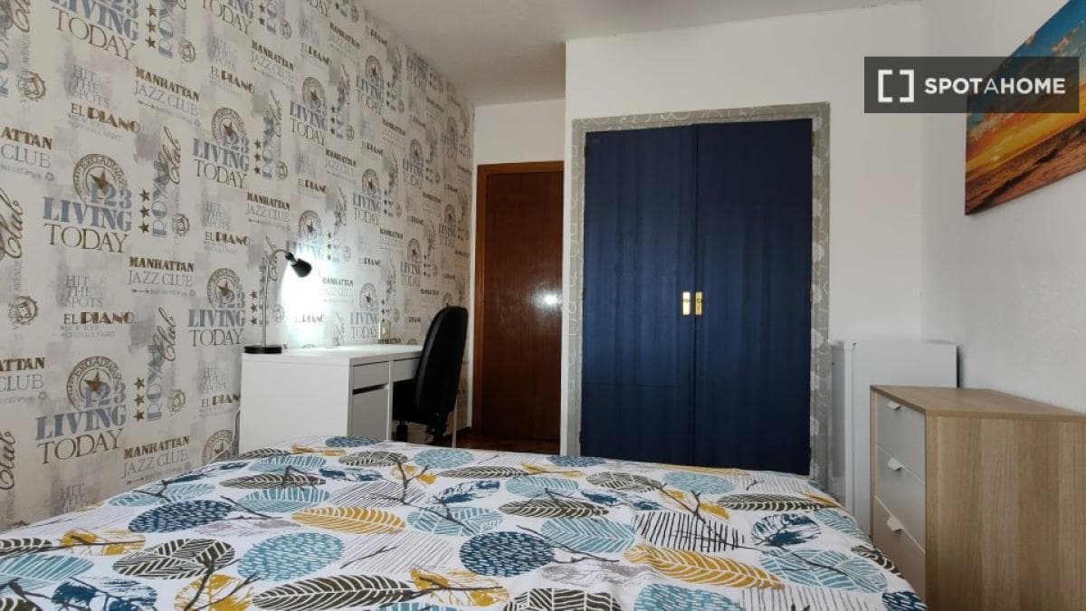 Properties for sale and rent in Spain photo 5