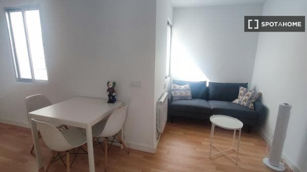 Apartment for rent in , Madrid photo 1
