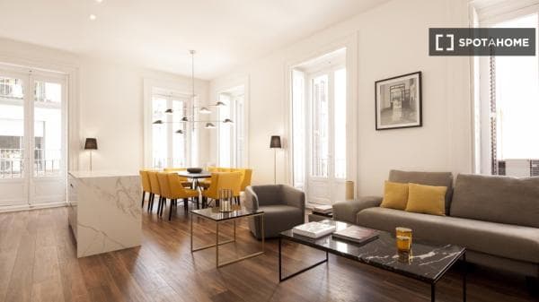 Apartment for rent in , Madrid photo