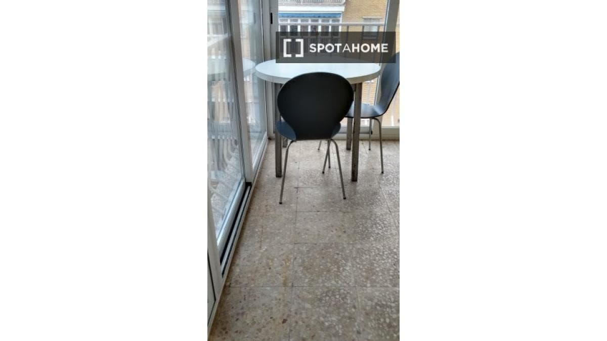 Properties for sale and rent in Spain photo 3