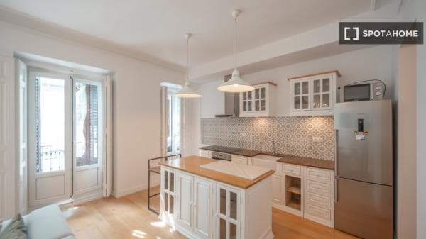 Apartment for rent in , Madrid photo 2