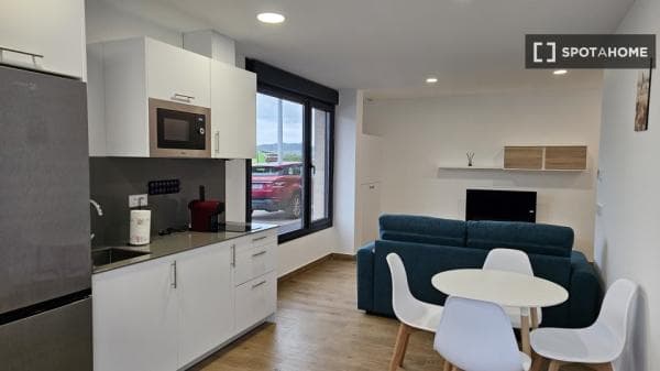 Piso en alquiler en , Santander photo 4