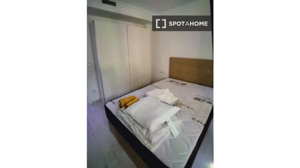 Apartment for rent in , Barcelona photo 3