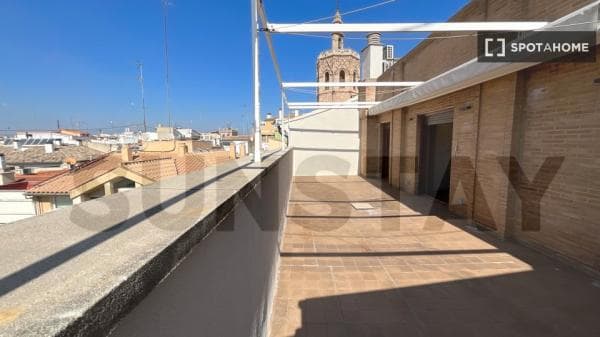Piso en alquiler en , València photo 1