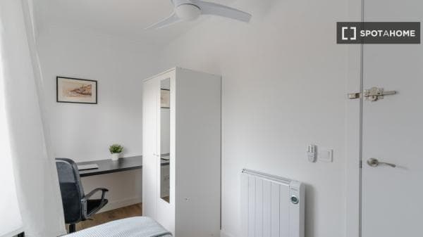 Excelente habitación en Villaverde, Madrid photo 1