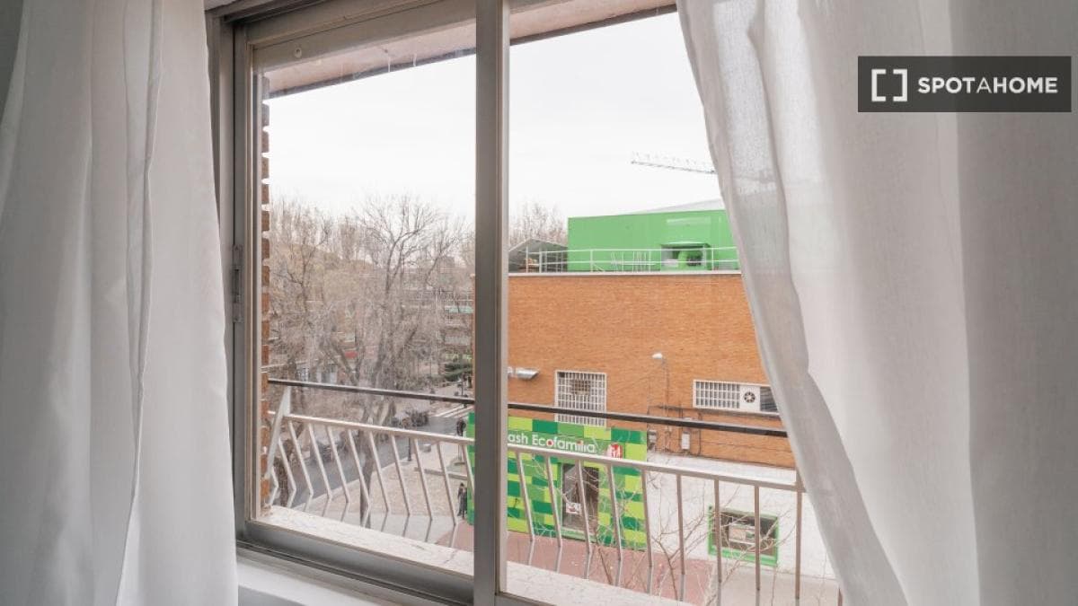 Propiedades en venta y alquiler en España photo 4