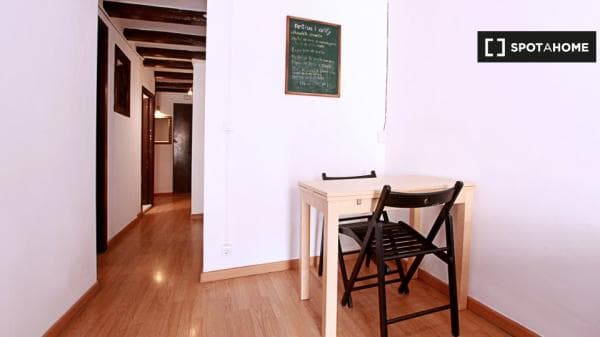 Apartment for rent in , Barcelona thumbnail 2