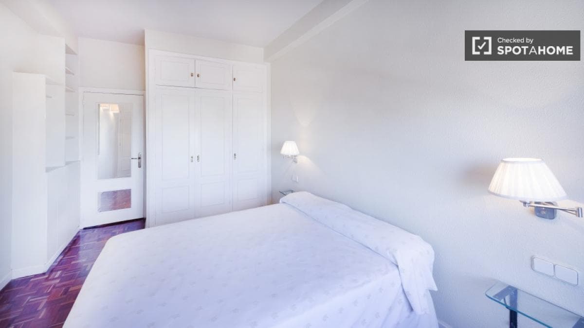 Apartment rental in , Madrid photo 5