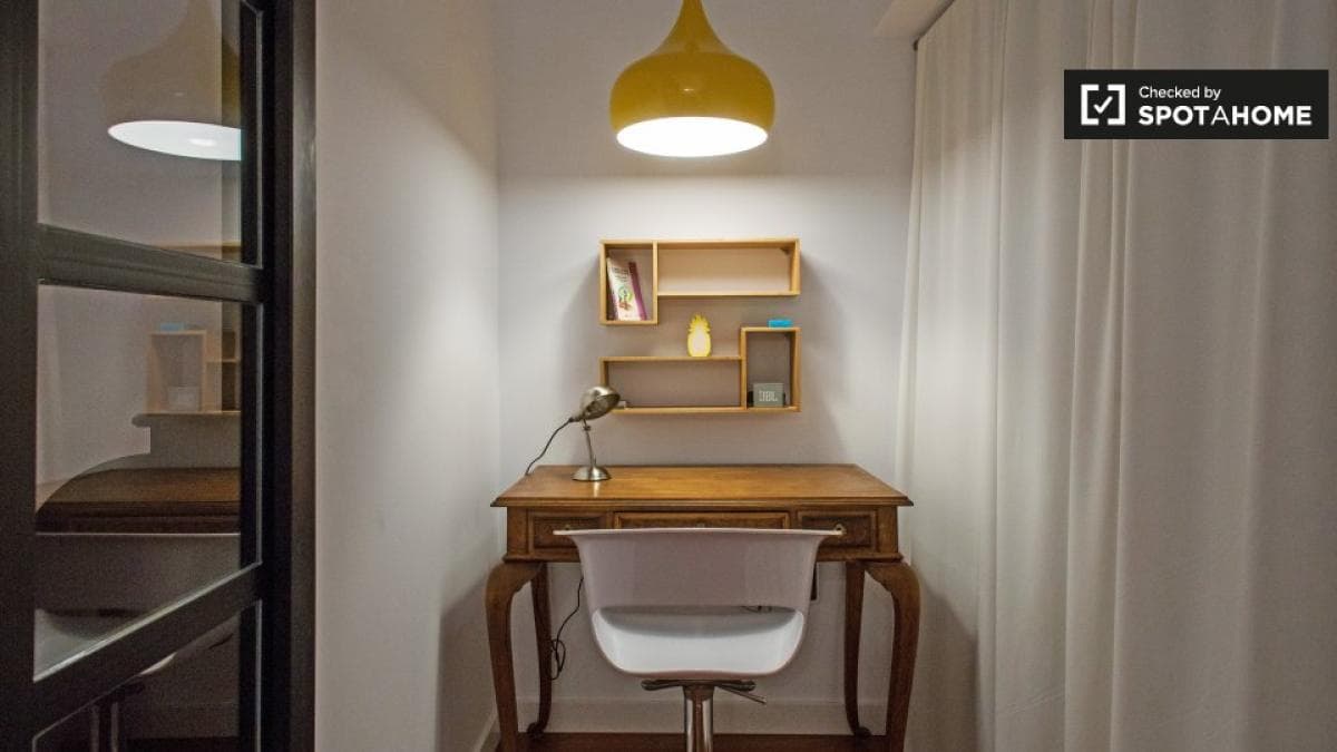 Apartment rental in , Barcelona photo 4