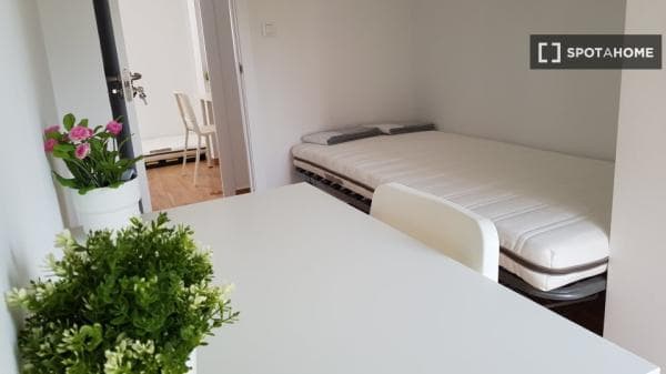 Piso en alquiler en , seville thumbnail 1