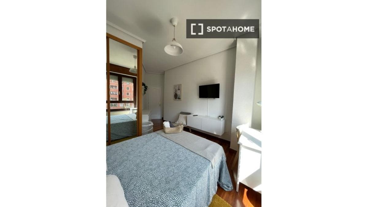 Propiedades en venta y alquiler en España photo 5