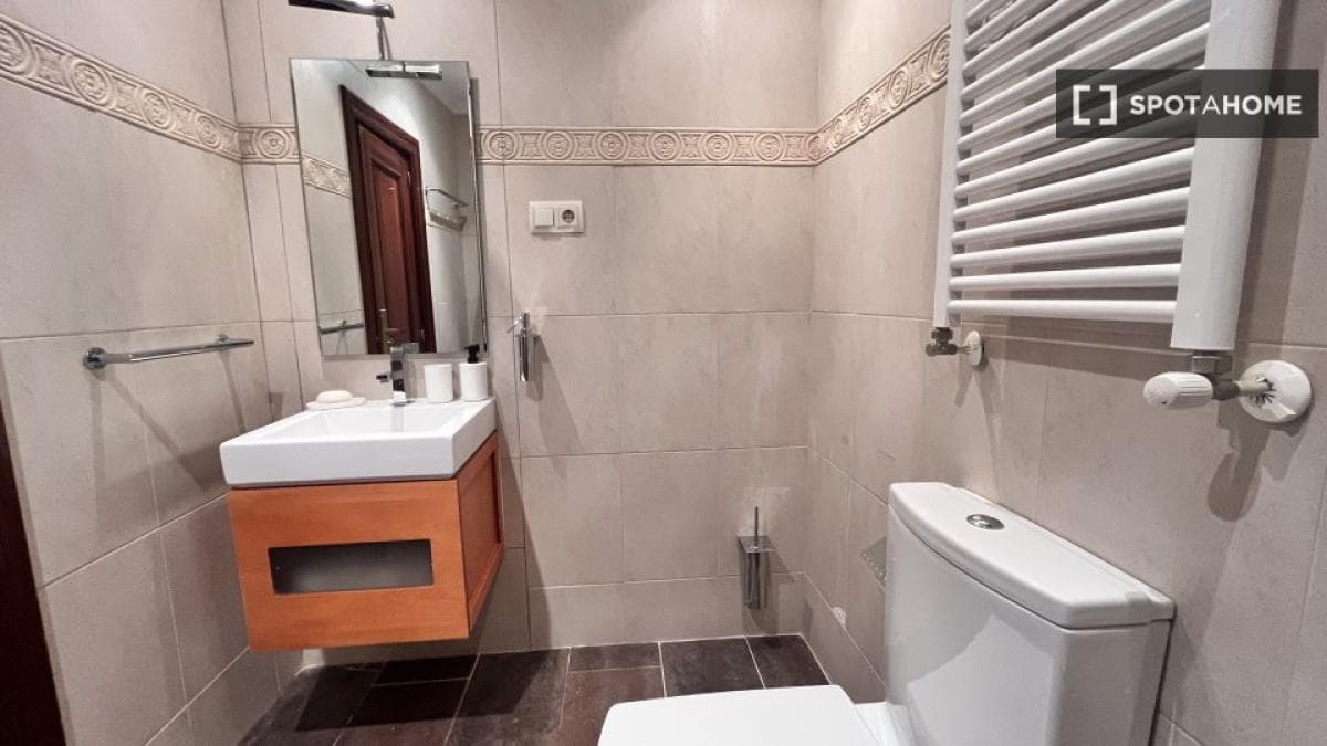 Propiedades en venta y alquiler en España photo 5