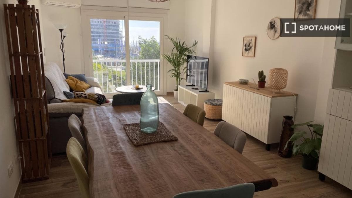 Properties for sale and rent in Spain photo 5