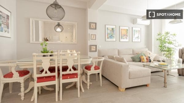 Apartment for rent in , Seville photo 1