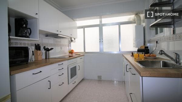 Apartment for rent in , Seville photo 2
