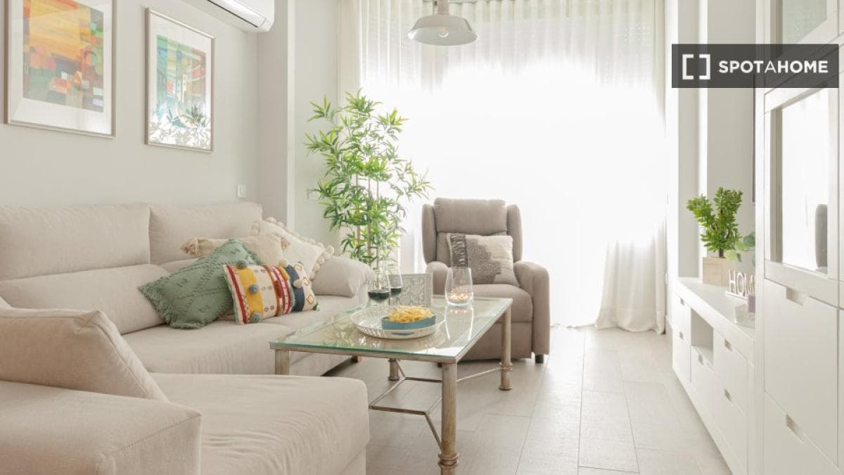 Apartment rental in , Seville photo 5