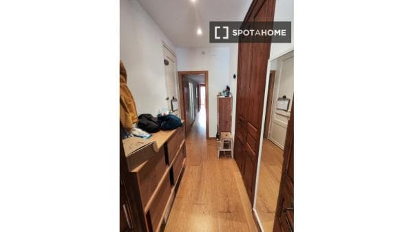 Apartment for rent in , Barcelona thumbnail 2