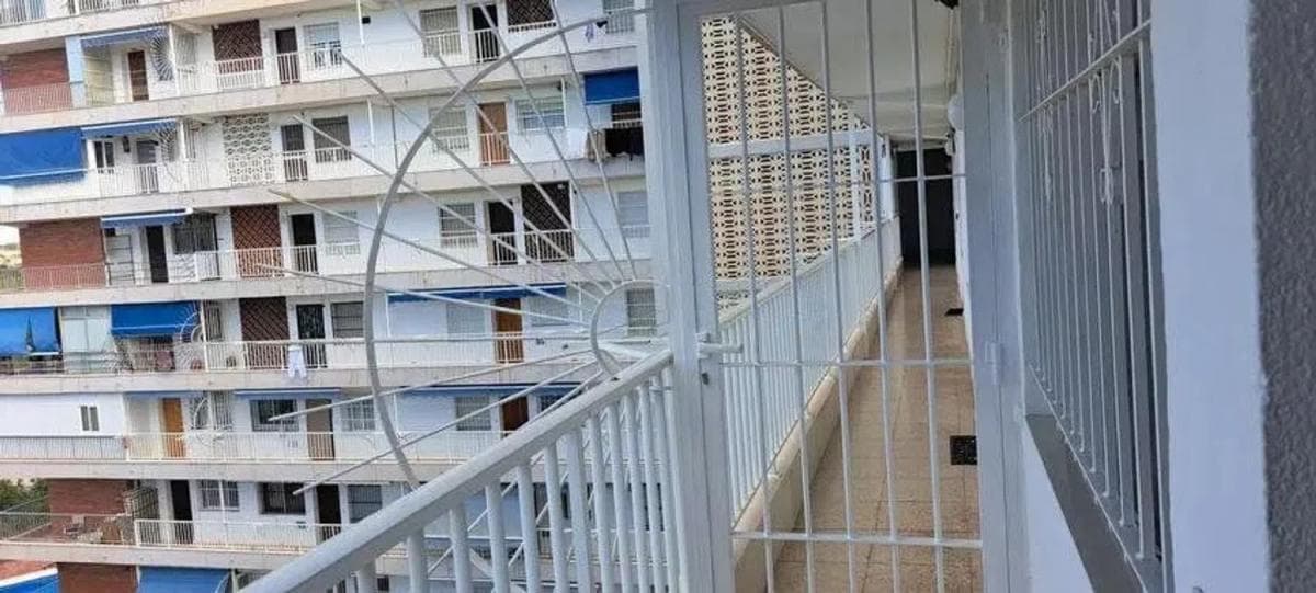 Venta de piso en Avenida Bruselas, Alicante / Alacant
photo 3