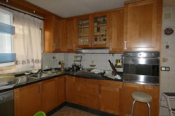 Piso en venta en Barrio Carolinas Bajas, Alicante / Alacant photo 1