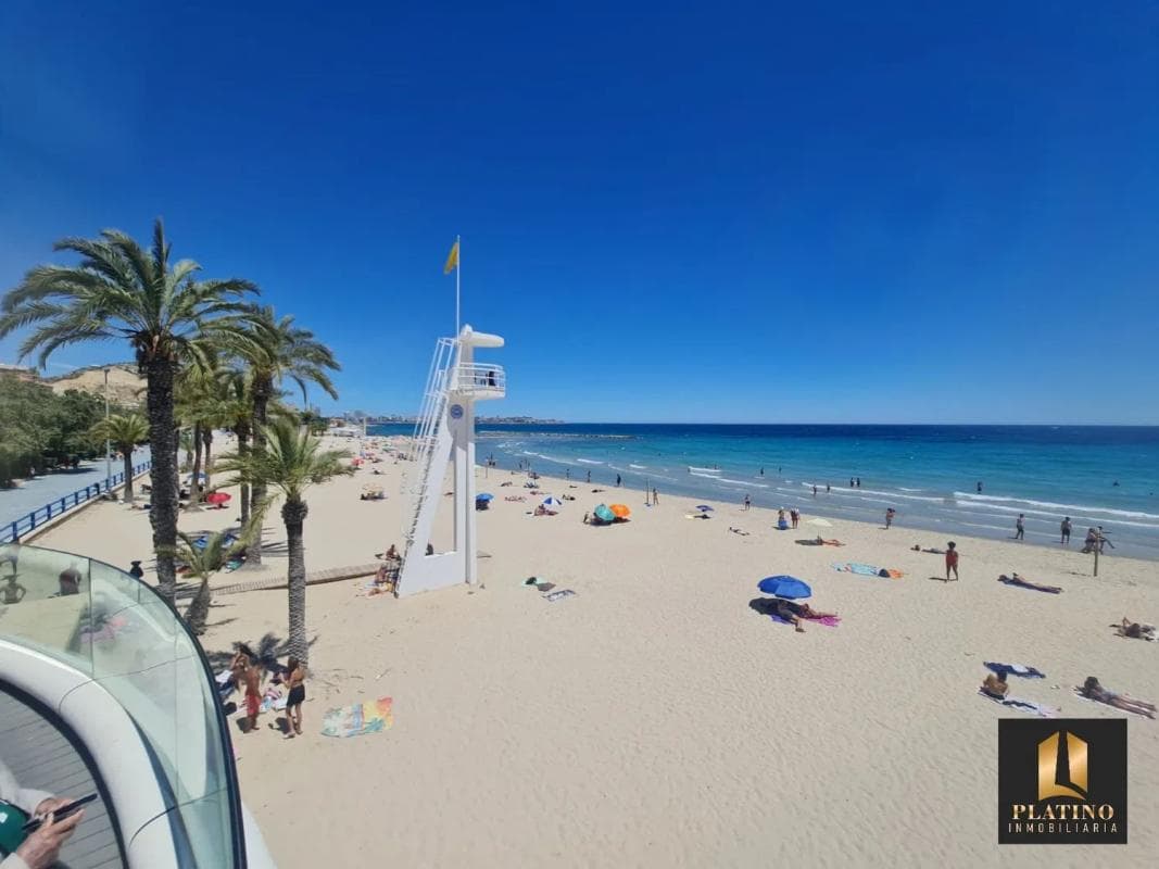 Venta de piso en Avenida de Villajoyosa, 37, Alicante / Alacant
photo 5
