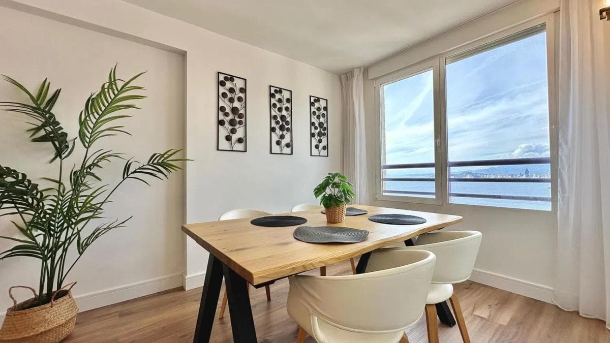 Продажа квартиры на Calle de Bonn, Бенидорм
photo 2