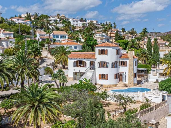 Chalet independiente en venta en Urbanización La Vallesa, Calpe photo 1