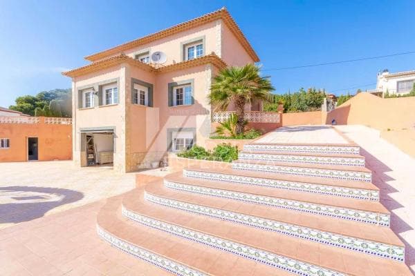 Chalet independiente en venta en Cometa-Carrió, Calpe photo 1
