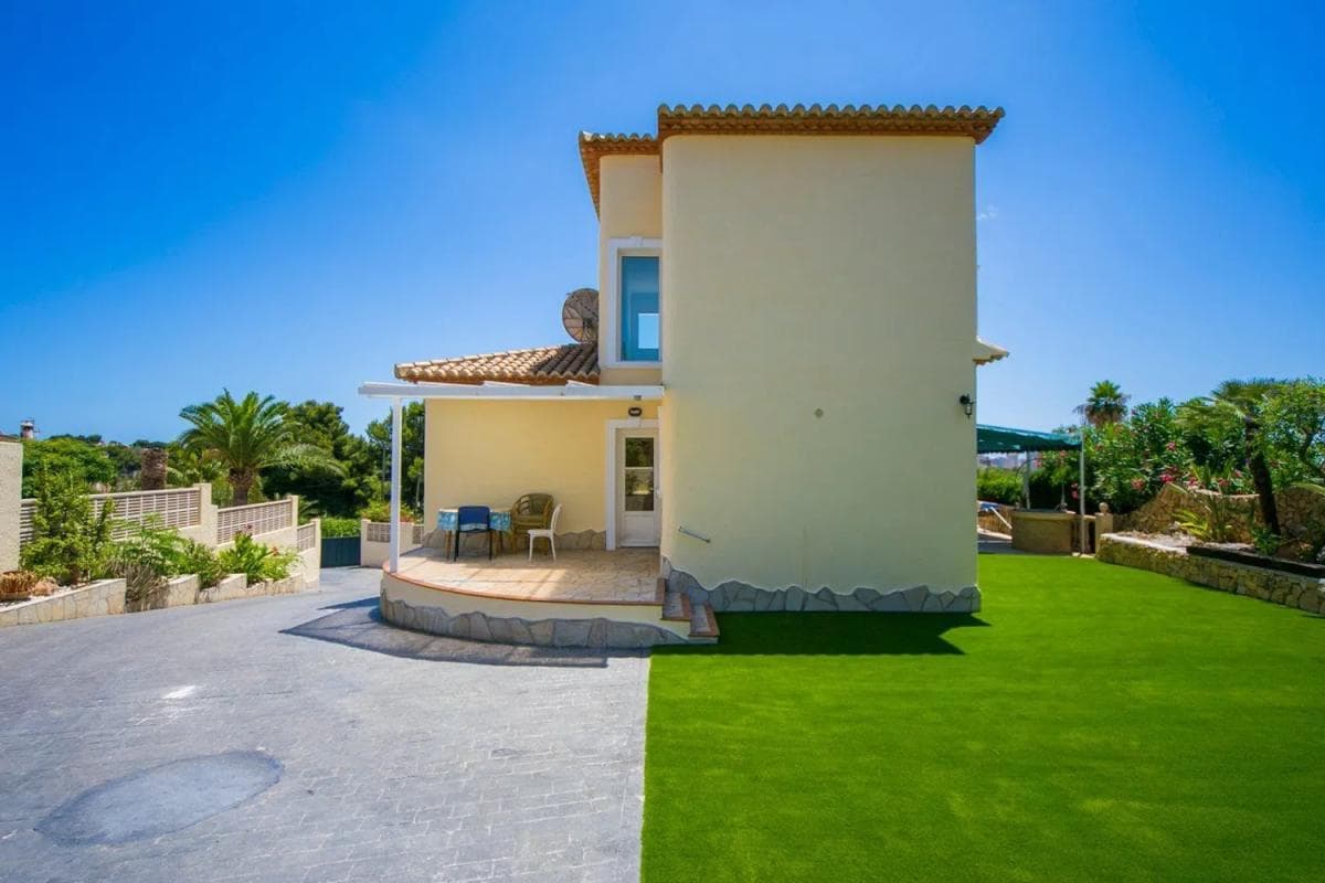 Sale of independent chalet in Cometa-Carrió, Calpe
photo 3