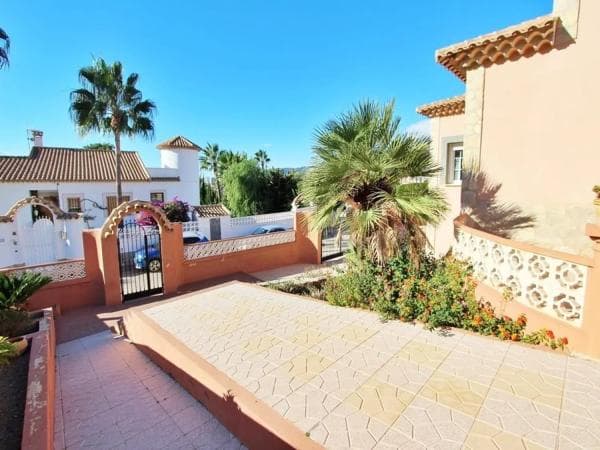 Chalet independiente en venta en Cometa-Carrió, Calpe thumbnail 1